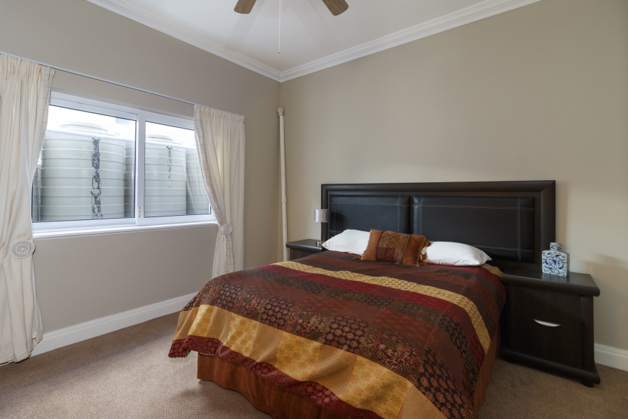 6 Bedroom Property for Sale in Royal Alfred Marina Eastern Cape